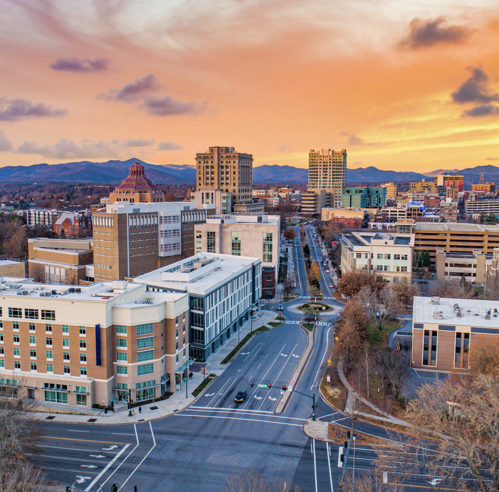 Skyline view at sunset of Asheville, North Carolina.